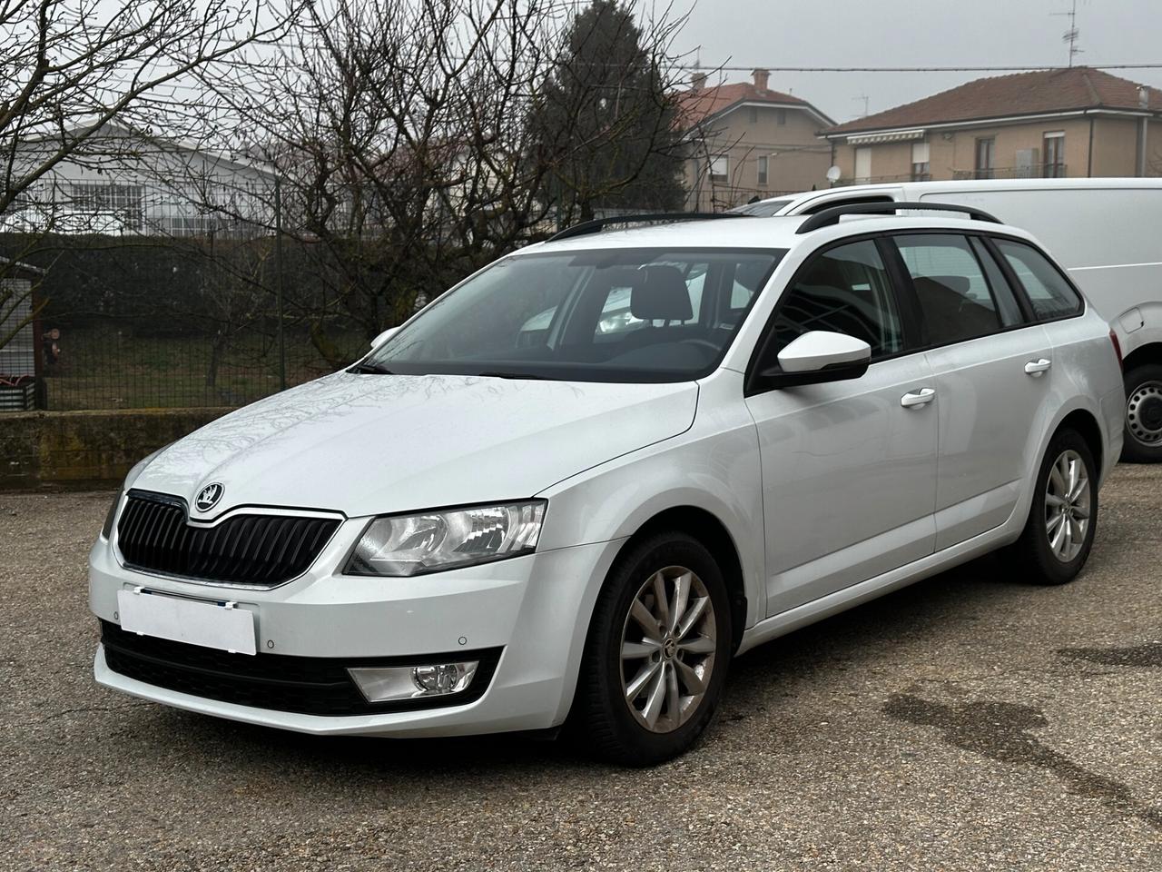 Skoda Octavia 1.6 TDI CR 115 CV Wagon Executive "NEOPATENTATI"