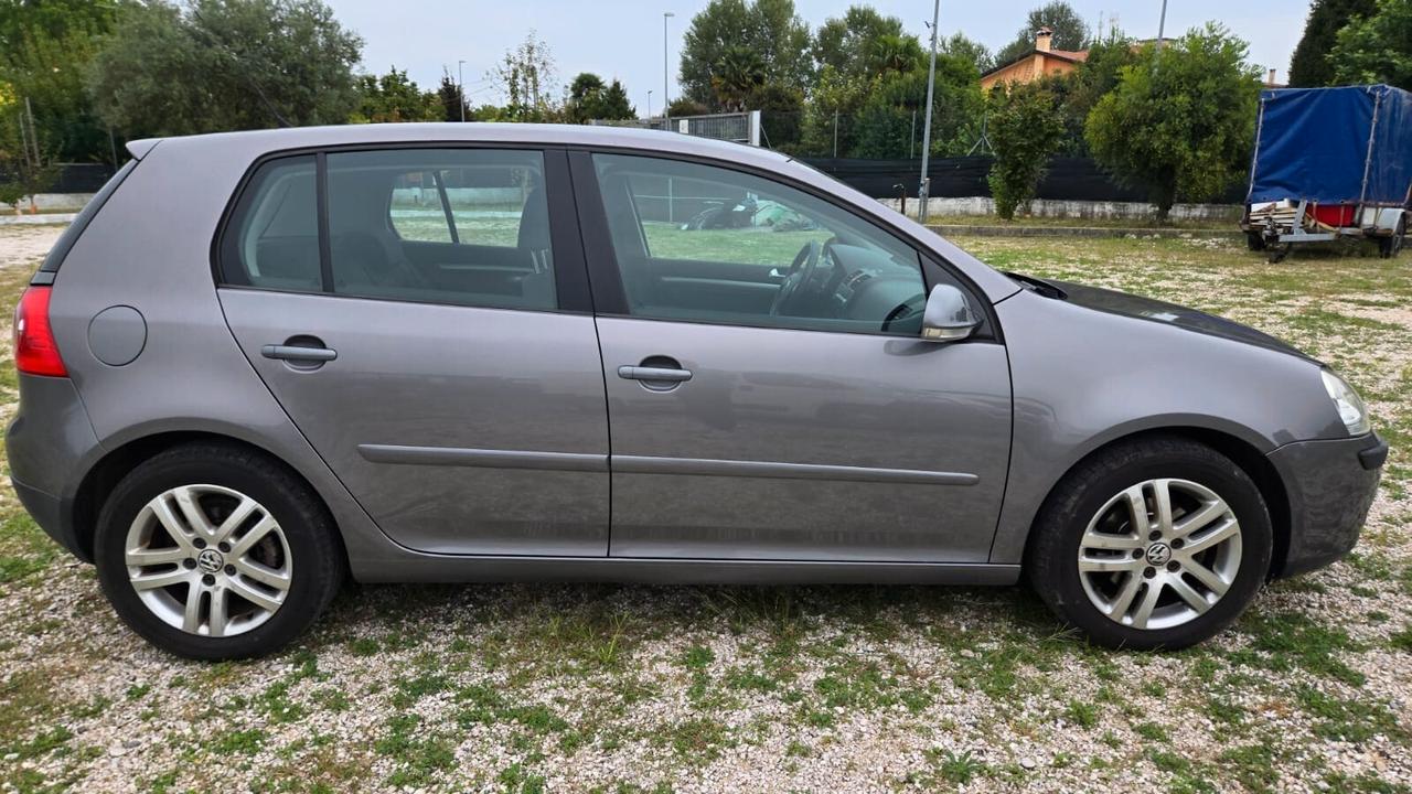 Volkswagen Golf 1.6 5p. GPL GOAL solo EXPORT