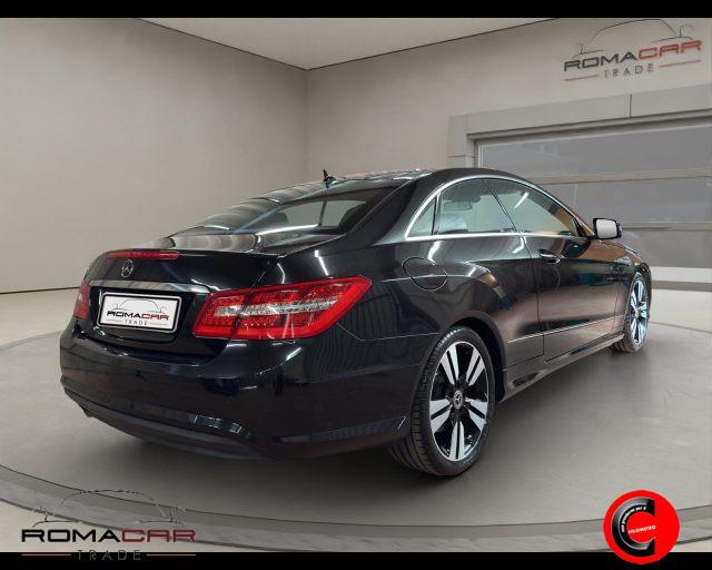 MERCEDES-BENZ E 250 CDI Coupé BlueEFFICIENCY