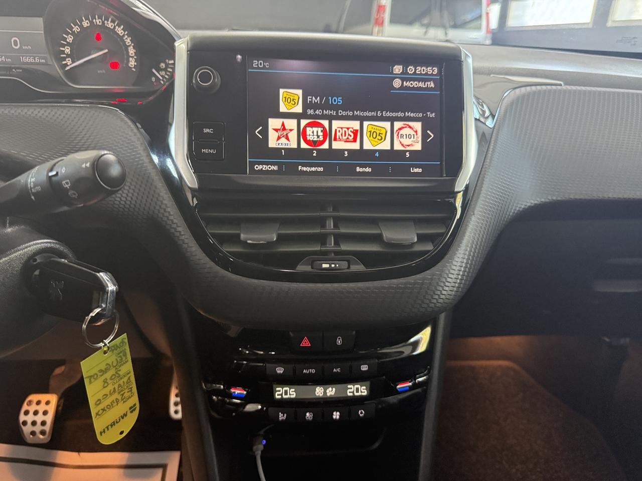 Peugeot 208 BlueHDi 100 5 porte GT Line