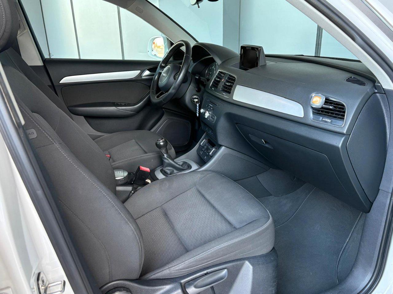 Audi Q3 2.0 tdi Design 120cv