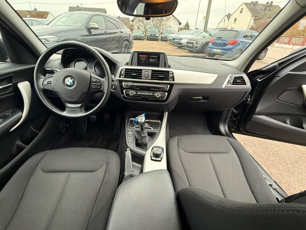 Bmw 116 116i 5p.