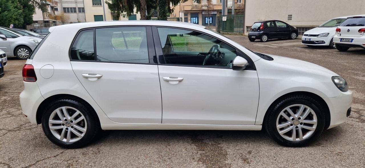 Volkswagen Golf Business 1.6 TDI 5p. Highline