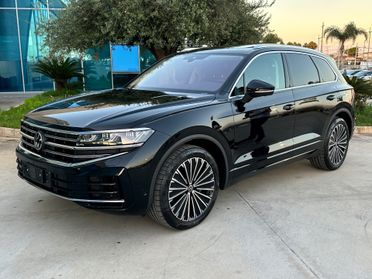 Volkswagen Touareg V6 tsi Elegance possibilità noleggio no scoring