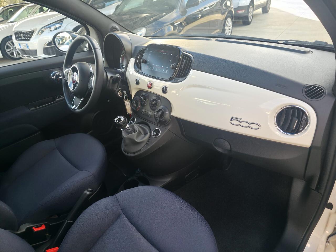 Fiat 500 1.0 Hybrid Red