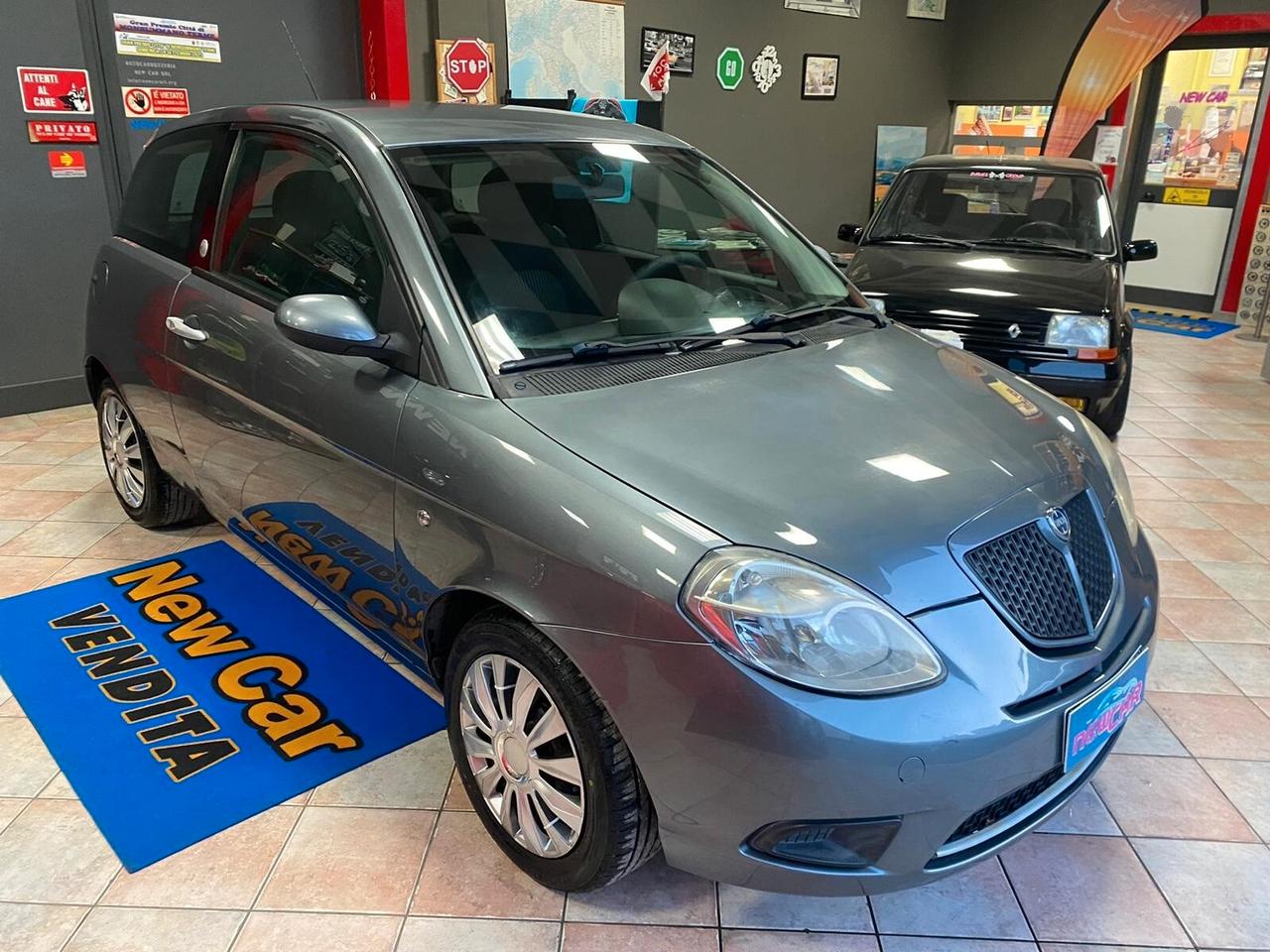 Lancia Ypsilon 1.4 Oro Ecochic GPL