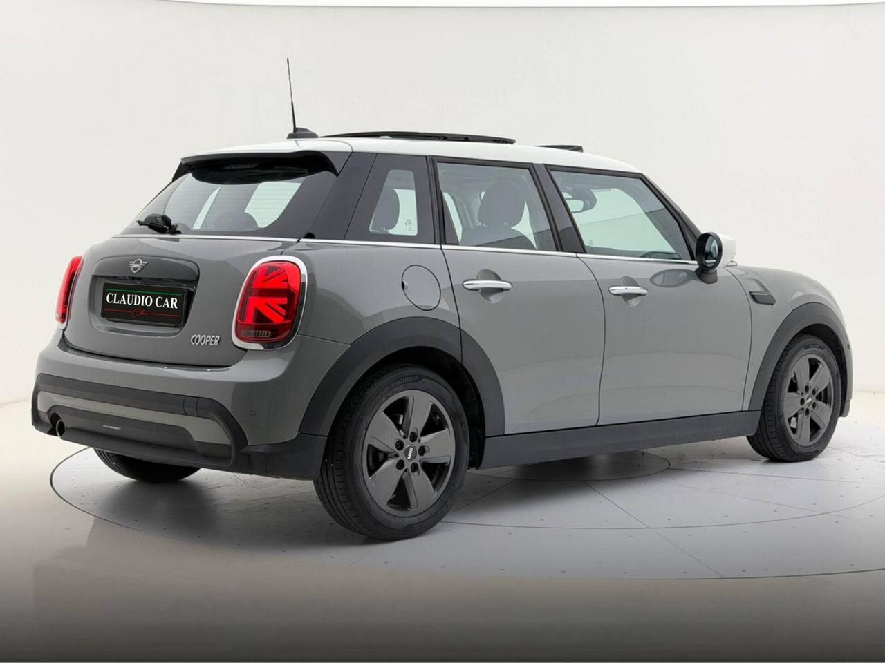 Mini 1.5 Cooper PREMIUM PLUS PACKAGE