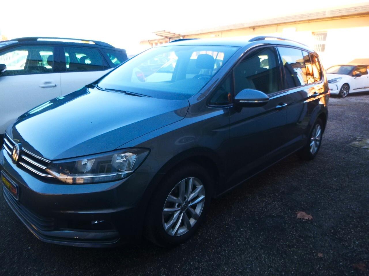 Volkswagen Touran 1.6 TDI 115 CV SCR DSG Executive BlueMotion Tech.