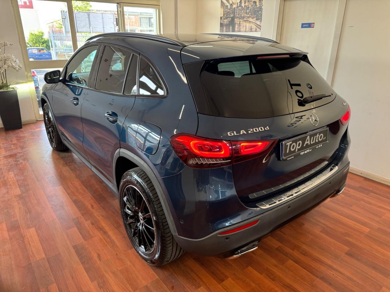 MERCEDES-BENZ GLA 200 d AUT. 4MATIC SPORT PLUS