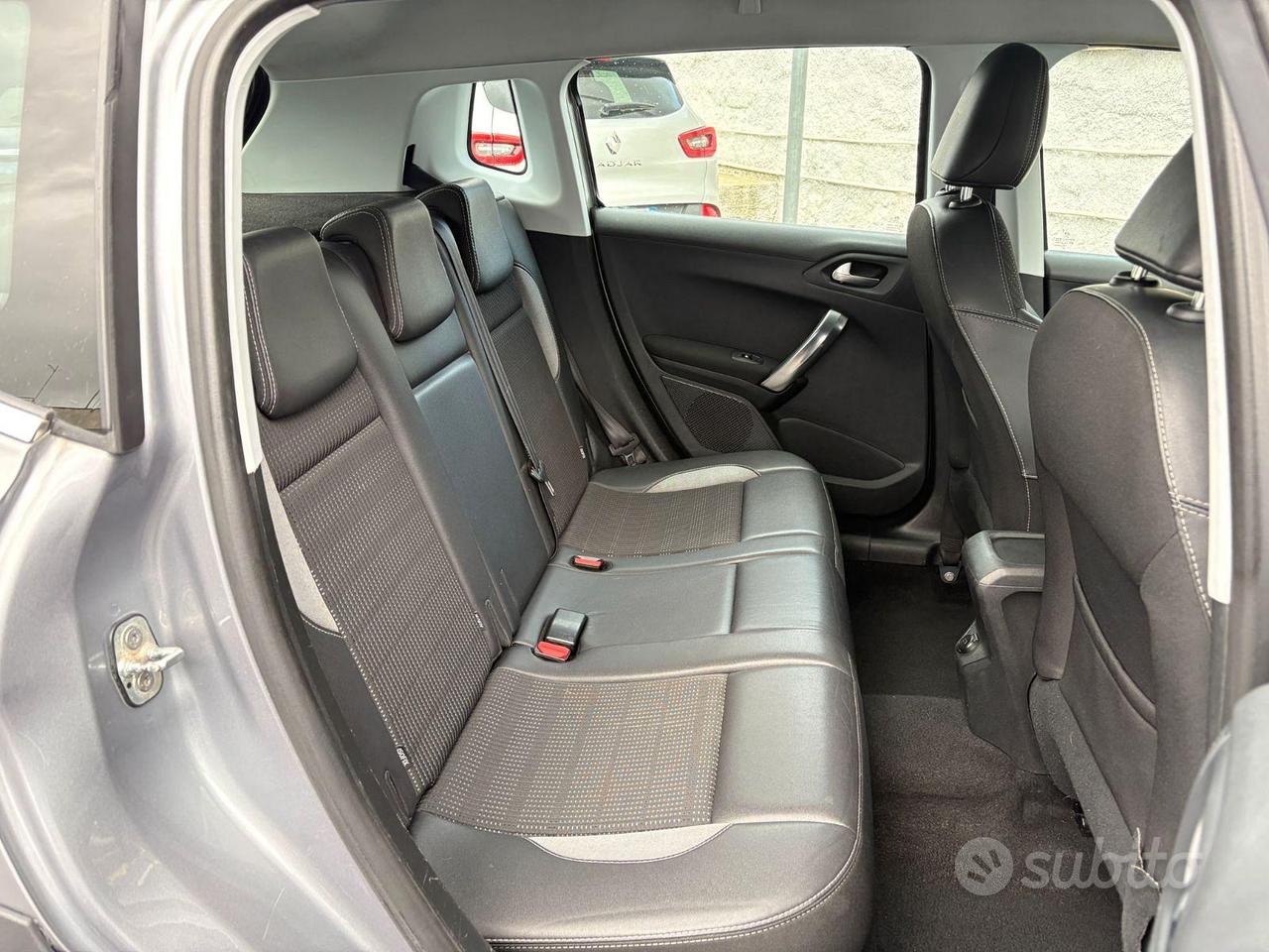 PEUGEOT 2008 1.6 BlueHDi (100CV) Black Matt