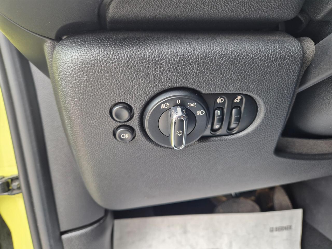 Mini 1.5 Cooper Classic