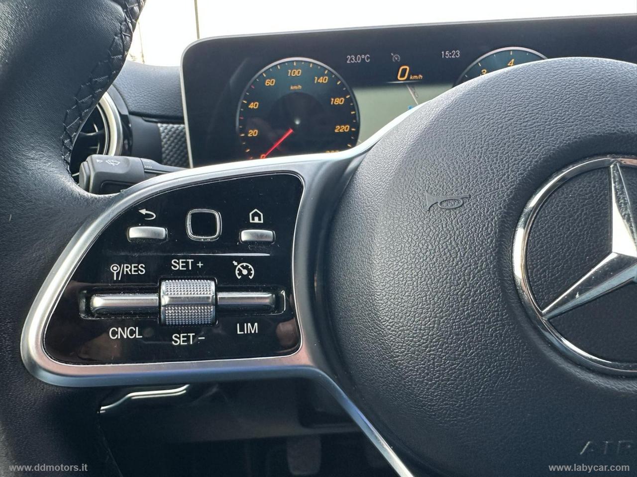 MERCEDES-BENZ A 180 Business *PROMO*