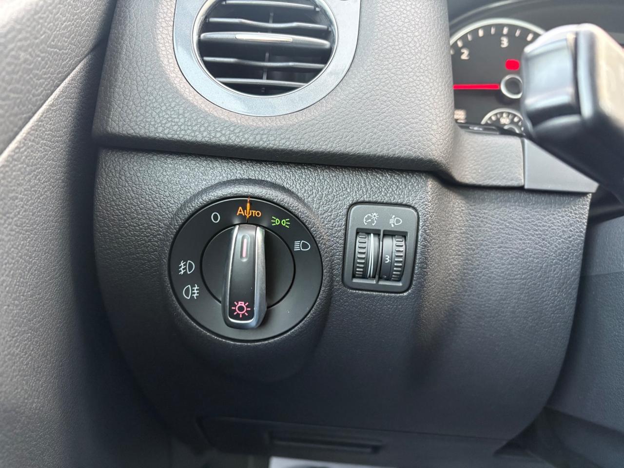 Volkswagen Tiguan 2.0 TDI 140 CV 2011