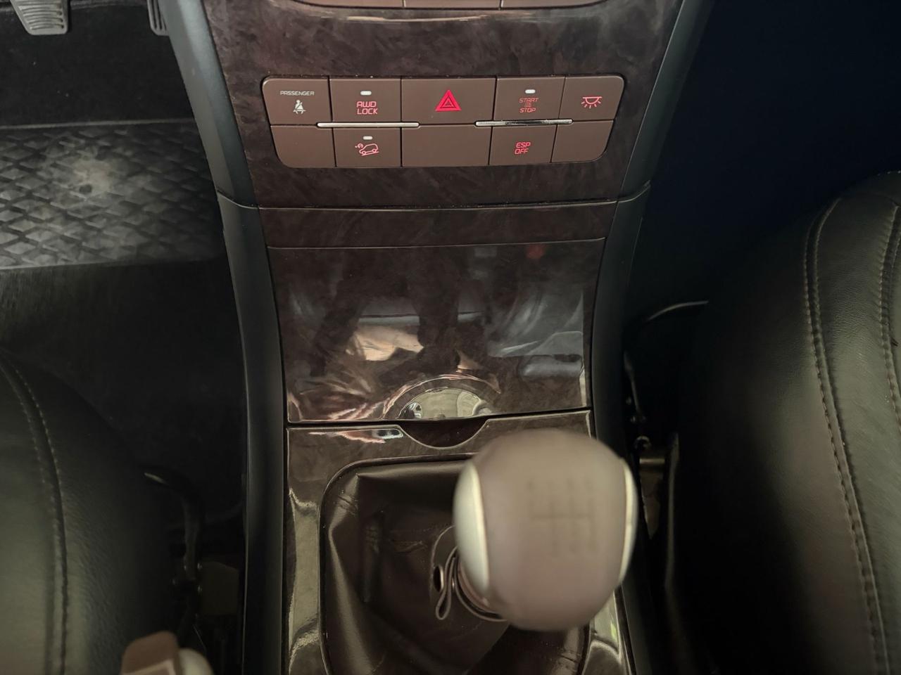 Mahindra XUV500 2.2 16V AWD W8