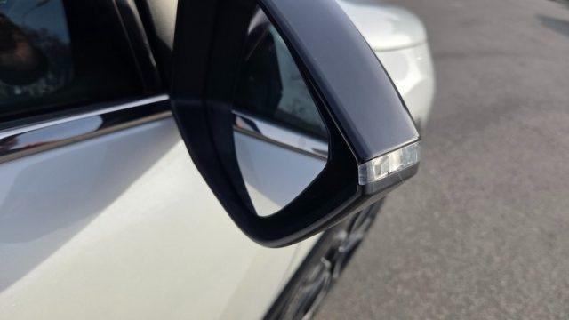 CITROEN E-C4 motore elettrico 136 CV Shine Pack PERMUTE UNICOPR