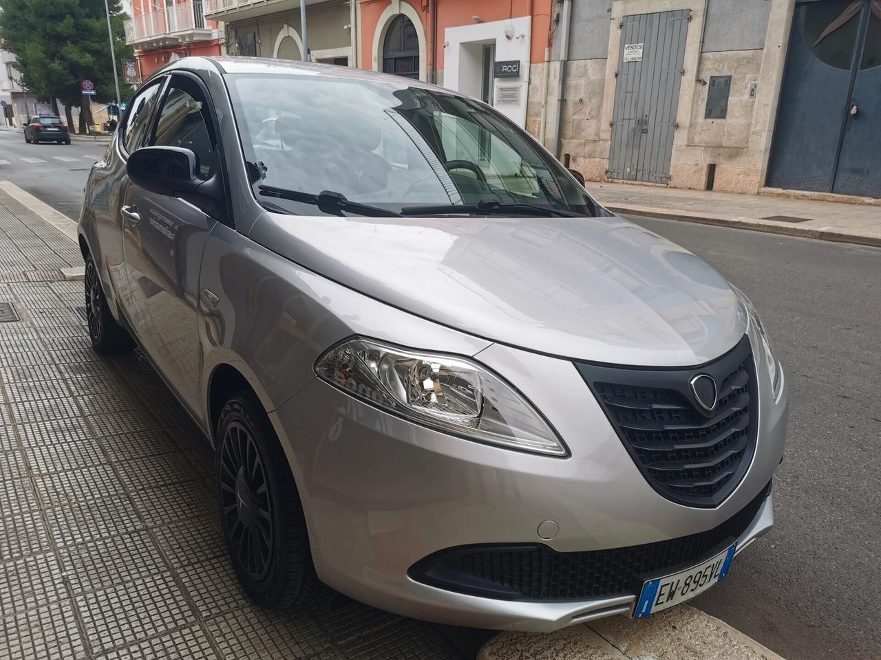 Lancia Ypsilon 1.2 69 CV 5 porte GPL Ecochic EURO 6