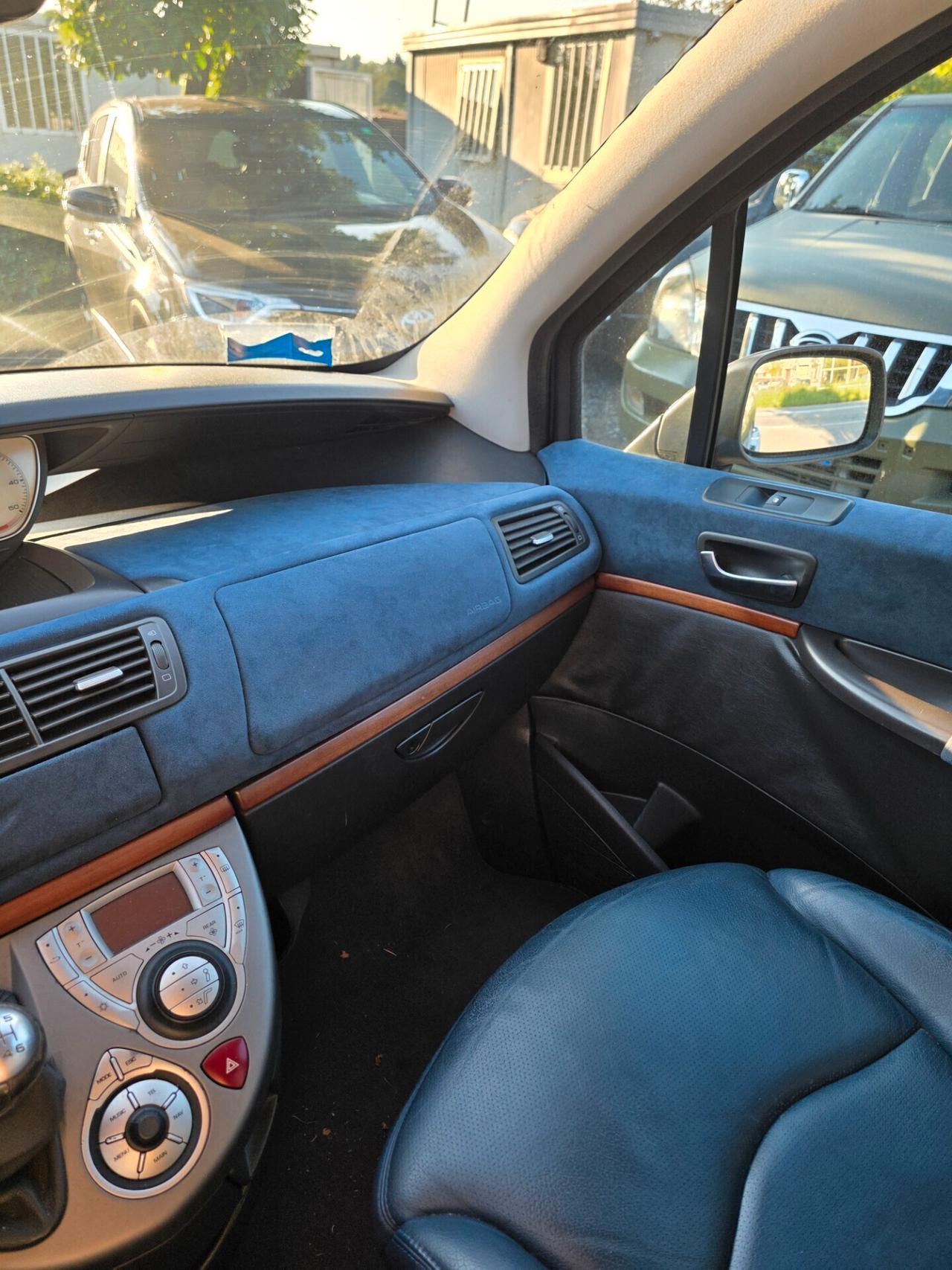 Lancia Phedra 2.0 MJT 136 CV Executive