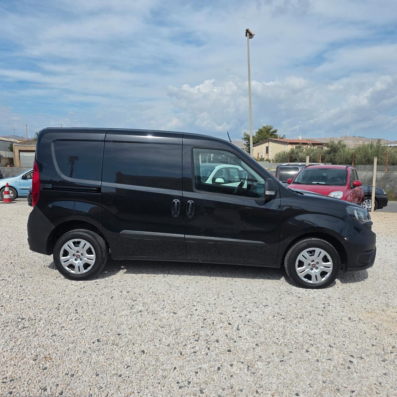Fiat Doblò 1.6 3 POSTI
