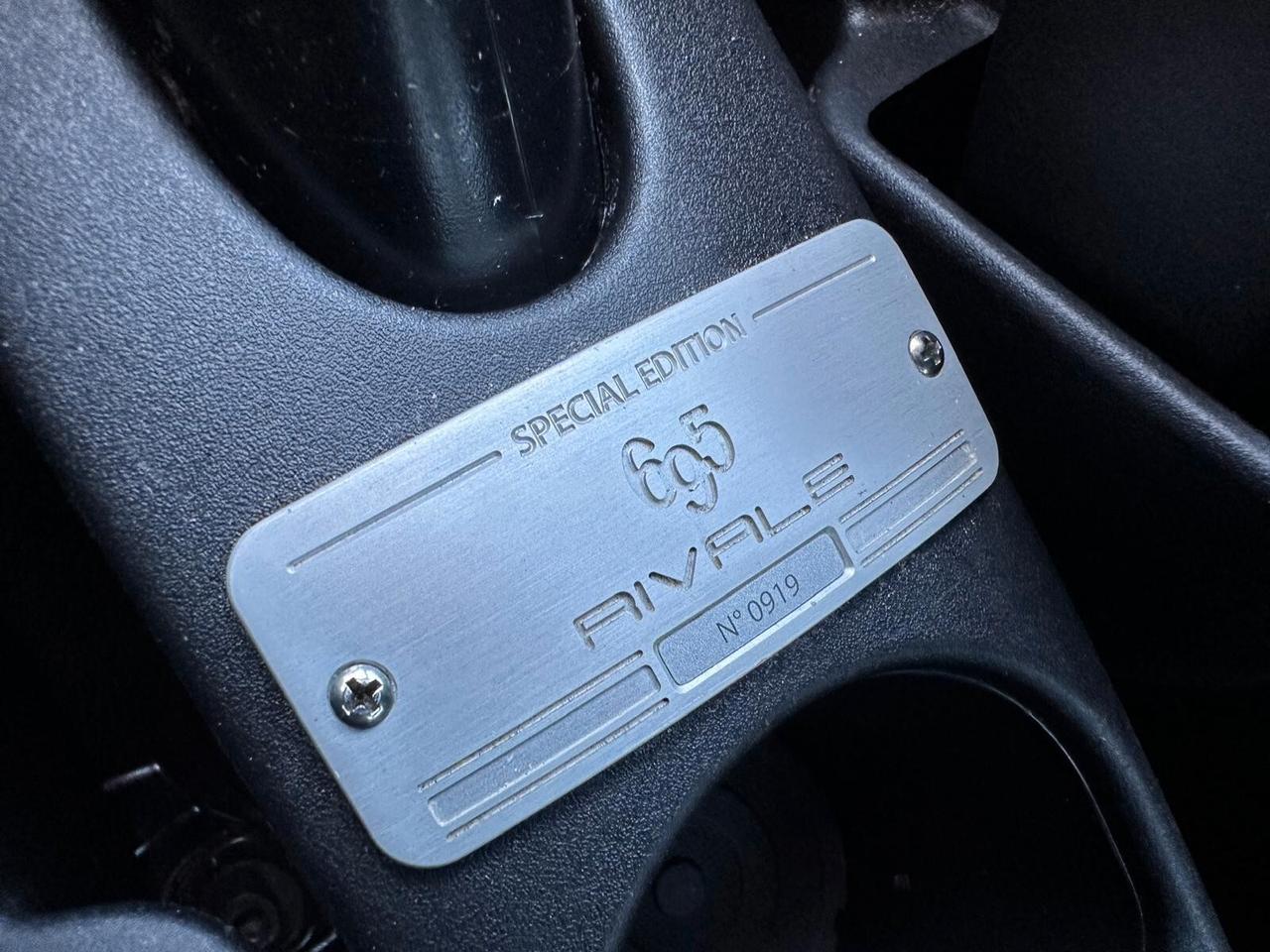 Abarth 695 1.4 Turbo T-Jet Rivale