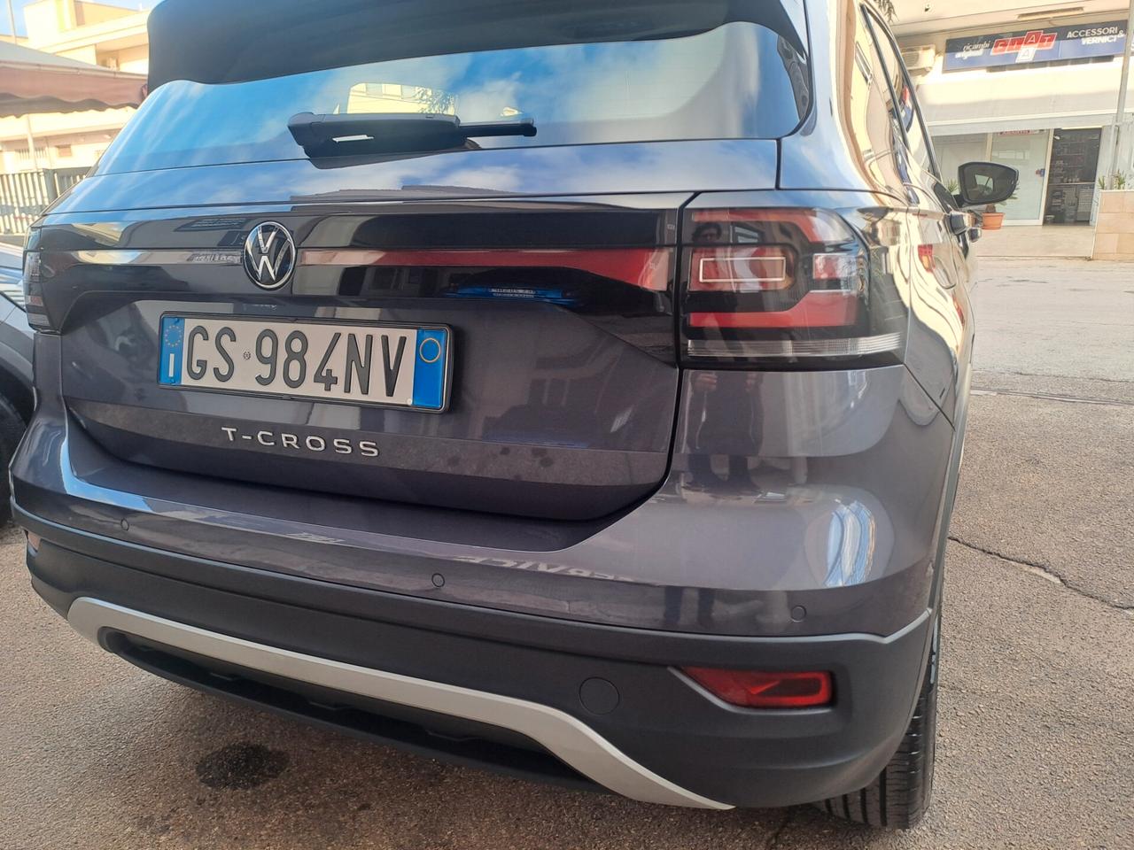 Volkswagen T-Cross 1.0 TSI 110 CV DSG Style , soli 20500 km !!