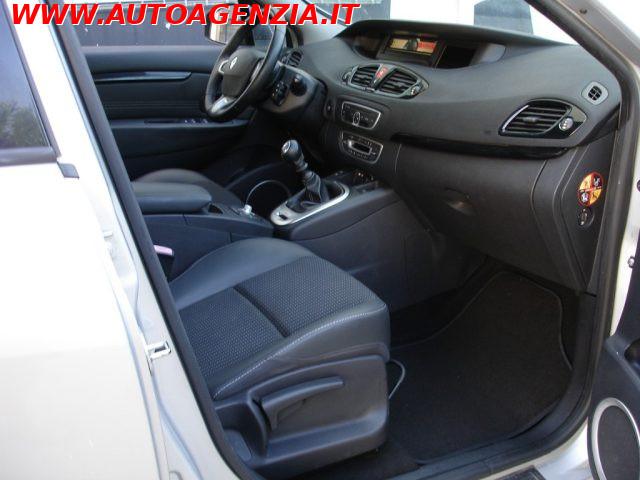 RENAULT Scenic 1.5 dCi 110CV X Mode De Luxe