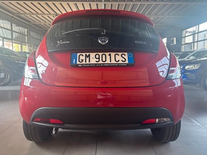 Lancia Ypsilon 1.0 5 porte Hybrid 50.000KM NEOPATENTATI