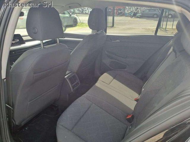 VOLKSWAGEN Golf 2.0 tdi Life 115cv - GB648NM