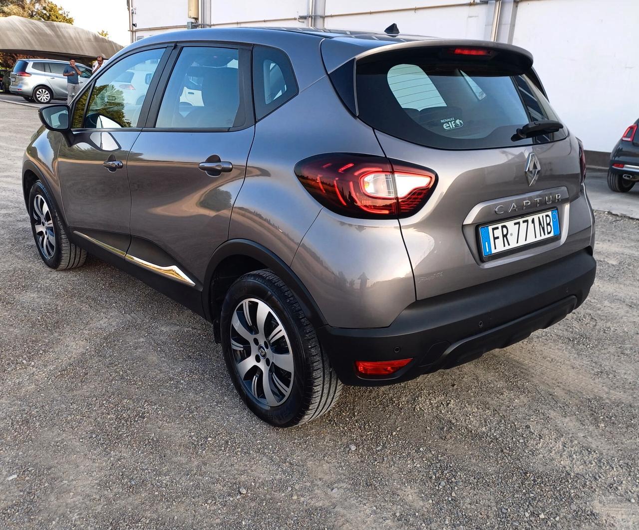 Renault Captur dCi 8V 90 CV Business