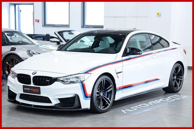 BMW M4 Coupé | M PERFOMANCE | FULL CARBON SPEC