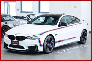 BMW M4 Coupé | M PERFOMANCE | FULL CARBON SPEC