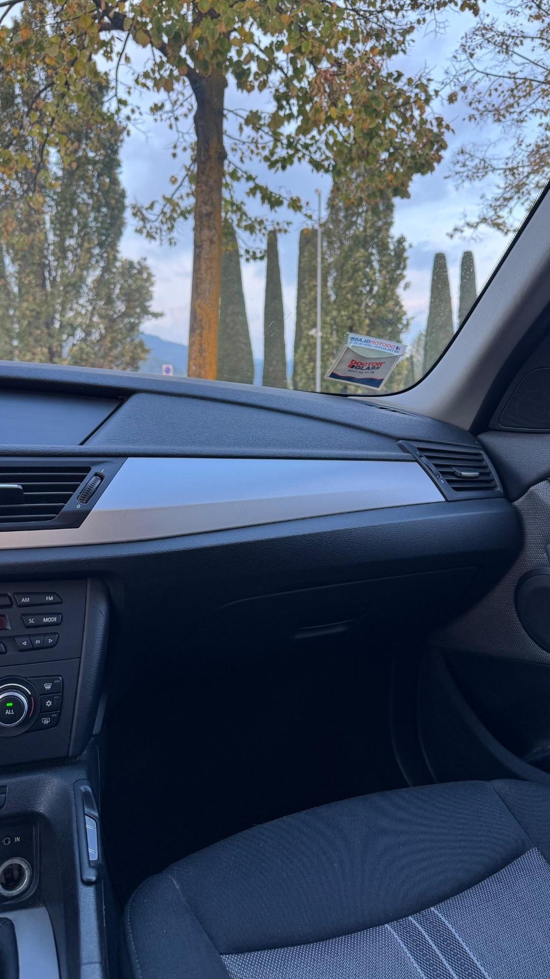 Bmw X1 sDrive18d Attiva