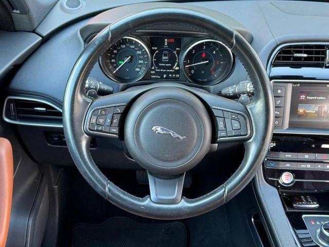 JAGUAR F-Pace 3.0 D V6 300 CV AWD aut. First Edition PELLE