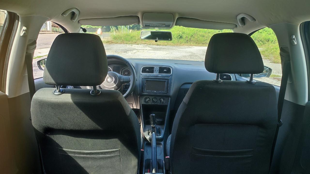VOLKSWAGEN POLO 1.2 TDI CONFORTLINE 75CV