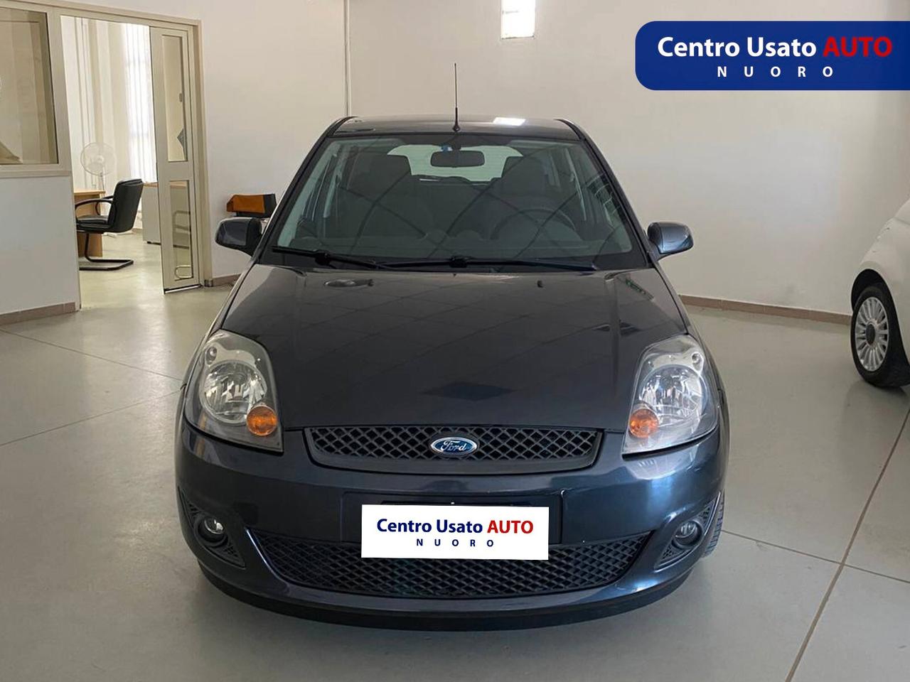 Ford Fiesta 1.2 16V 5p. Ghia