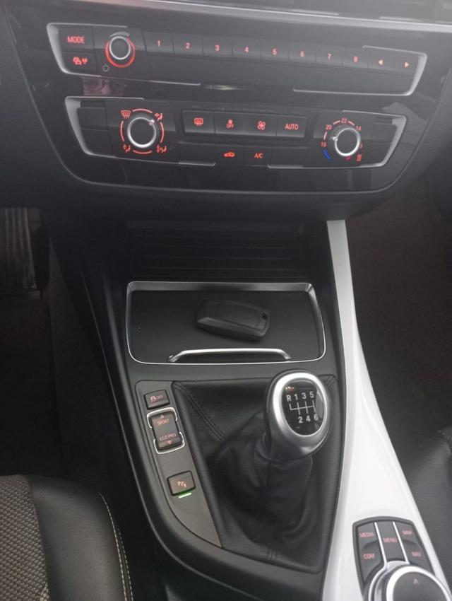 BMW 116 d 5p. Urban
