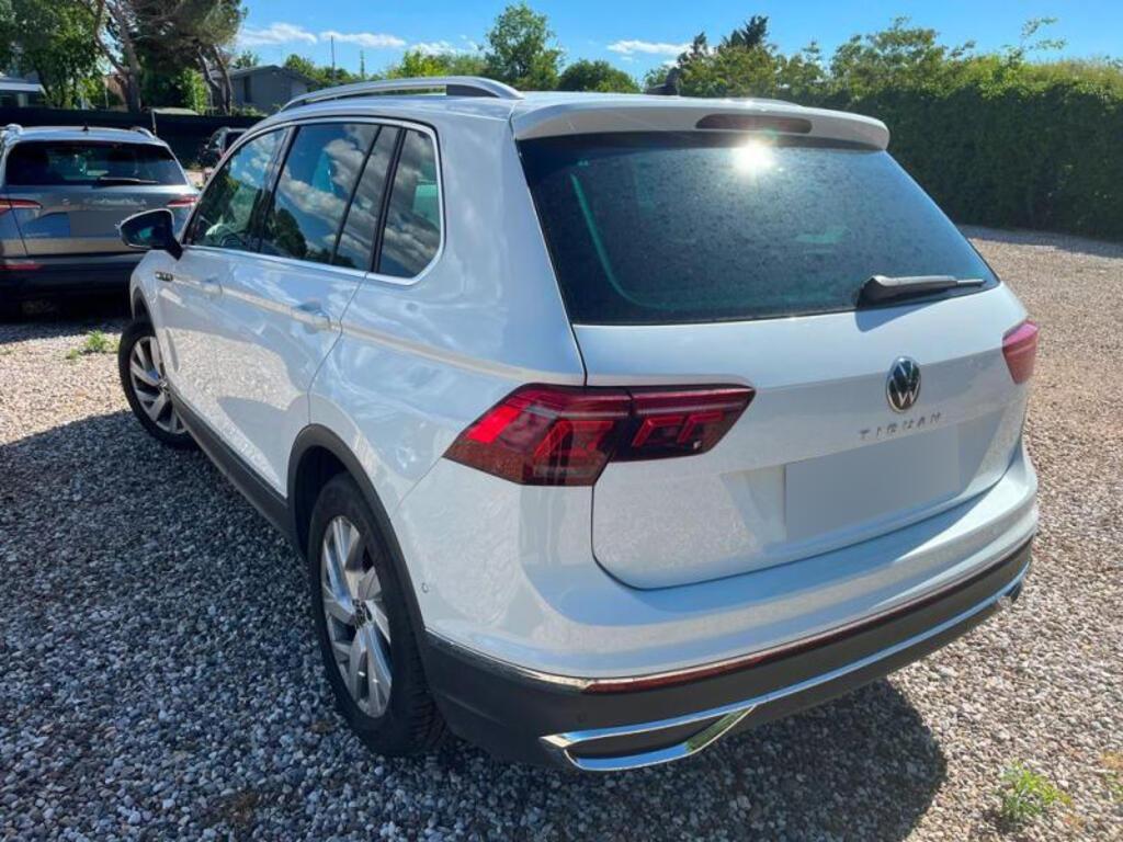 Volkswagen Tiguan 2.0 TDI 150cv DSG Elegance Fari Matrix, Navi, Retrocamera