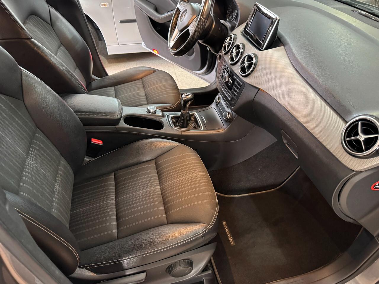 Mercedes-benz A 180 CDI Premium 109cv NAVIGATORE