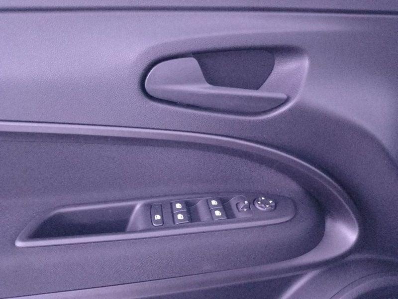 FIAT 600 1.2 hybrid Business 110cv auto