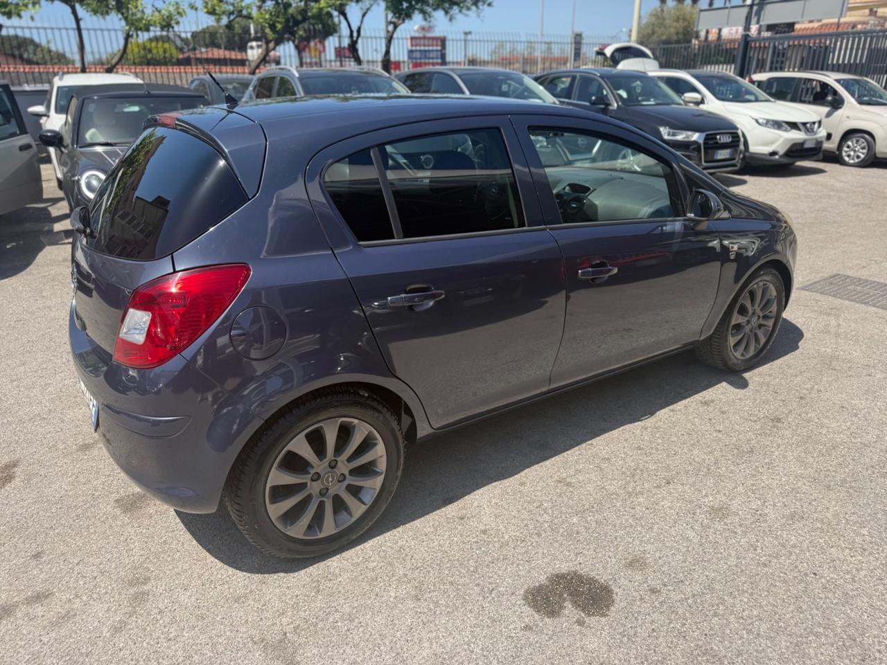 Opel Corsa 1.2 5 porte Elective 90.000 KM NUOVA