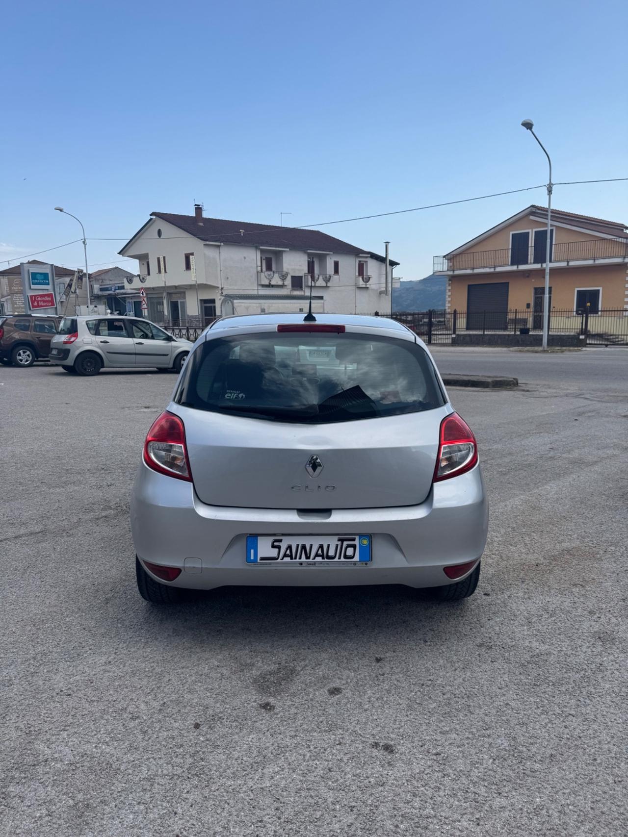 Renault Clio 1.2 100CV 5 porte Luxe GARANZIA