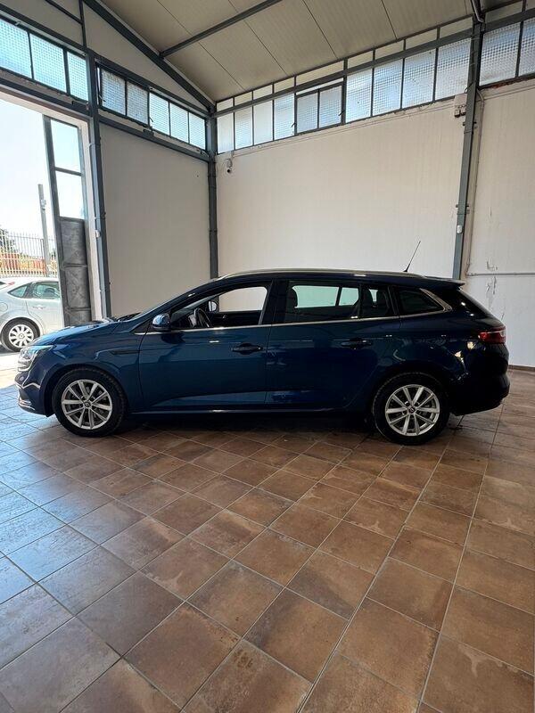 RENAULT MEGANE 1.5 SW AUTOMAT. AUTOCARRO