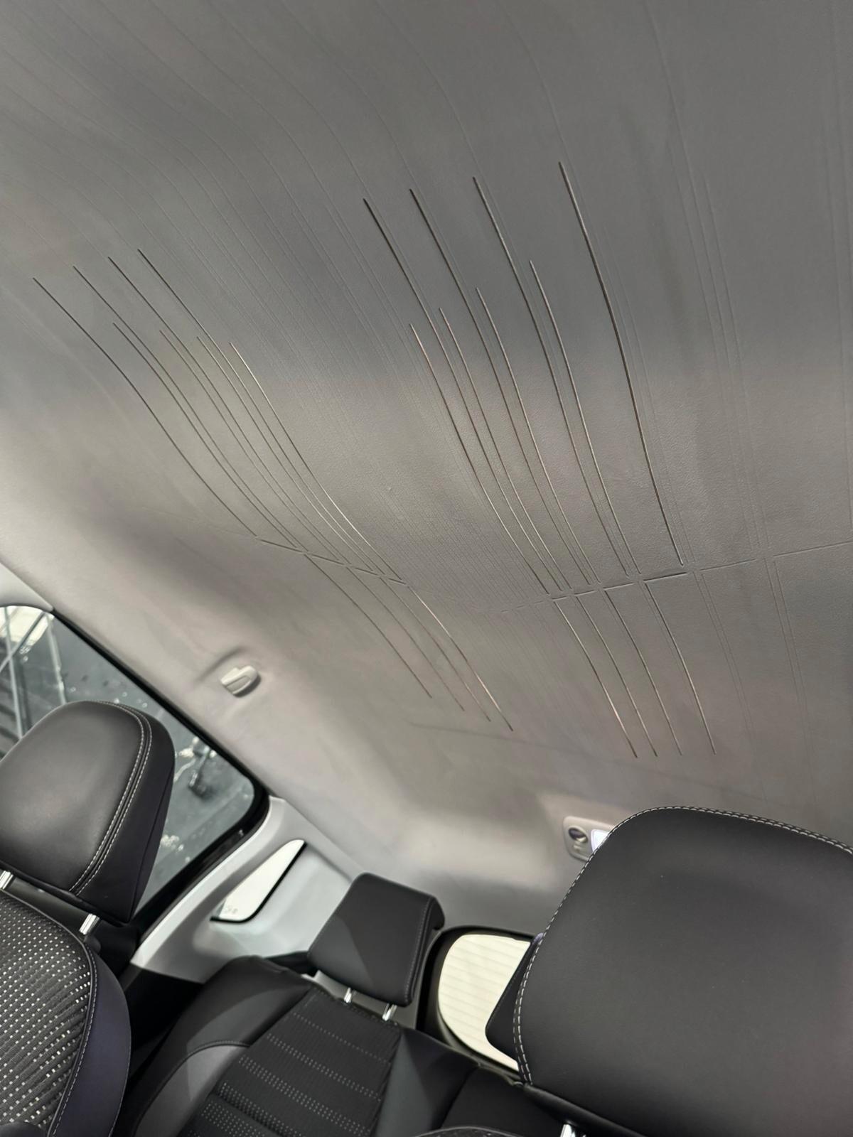 Peugeot 2008 BlueHDi 100 Allure