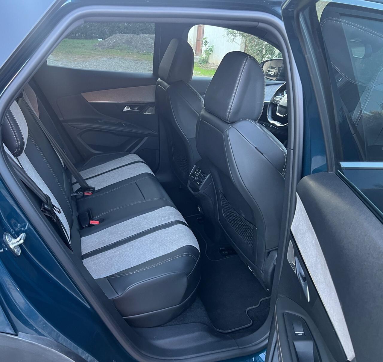 Peugeot 3008 GT 1.6 Hybrid Benzina 181 cv