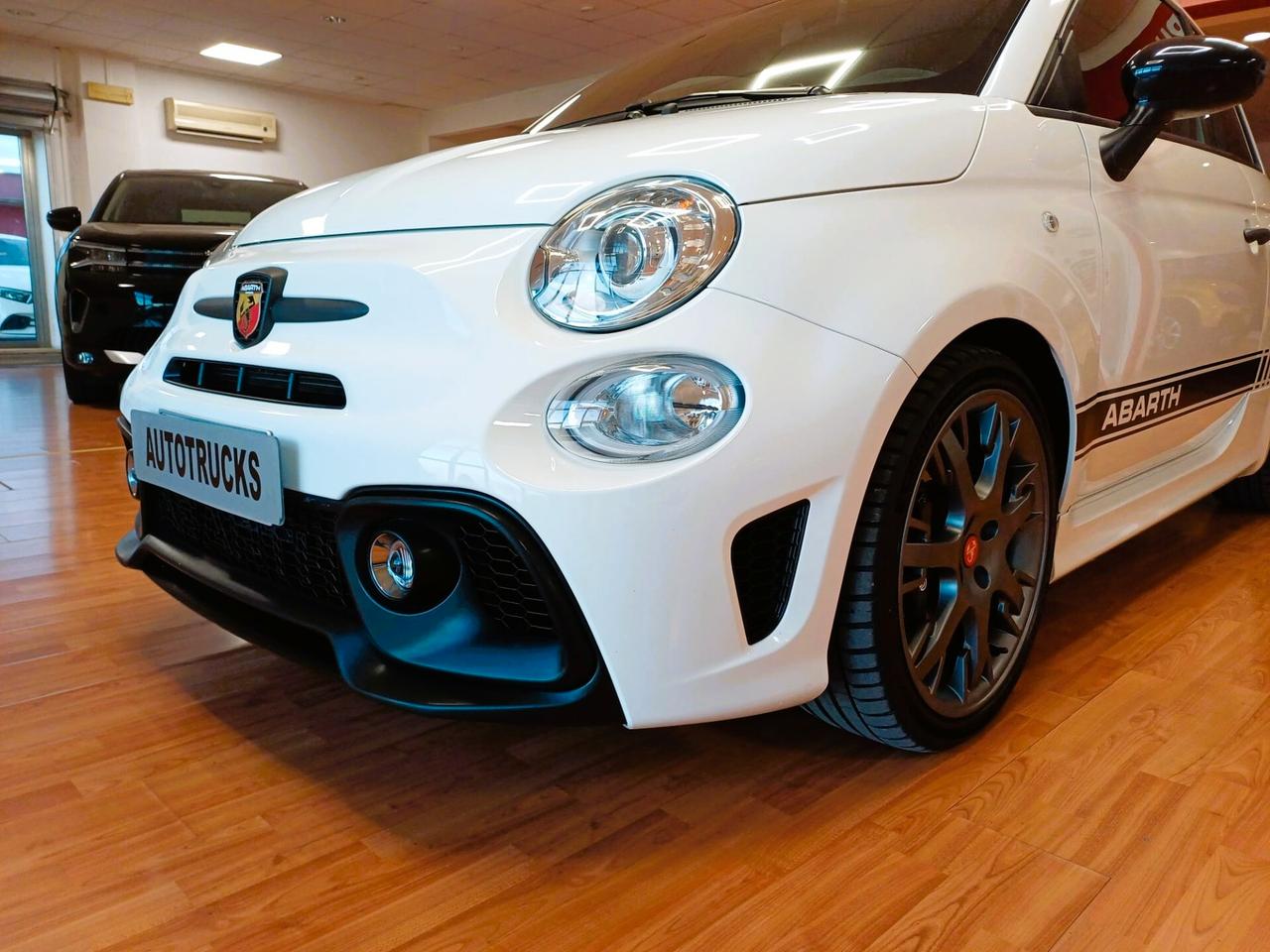 Abarth 595 COMPETIZIONE SABELT