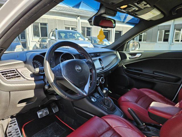 ALFA ROMEO Giulietta 1750 Turbo TCT Veloce