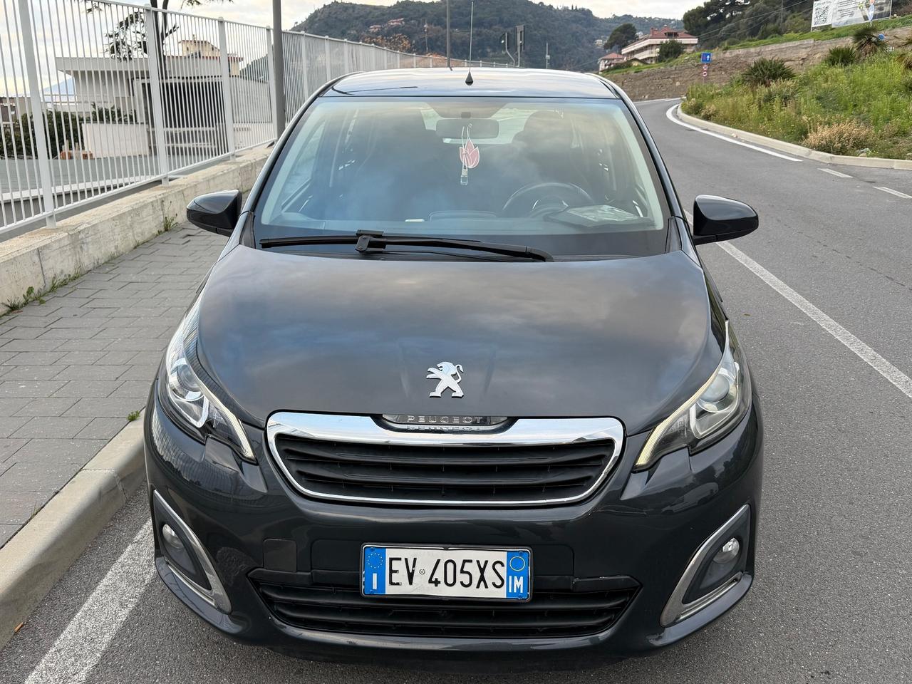 Peugeot 108 VTi 68 5 porte Allure TOP!