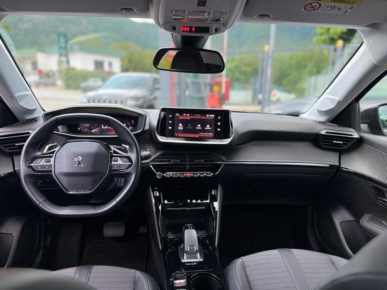 Peugeot 208 PureTech 100 Allure AUTOMATIC