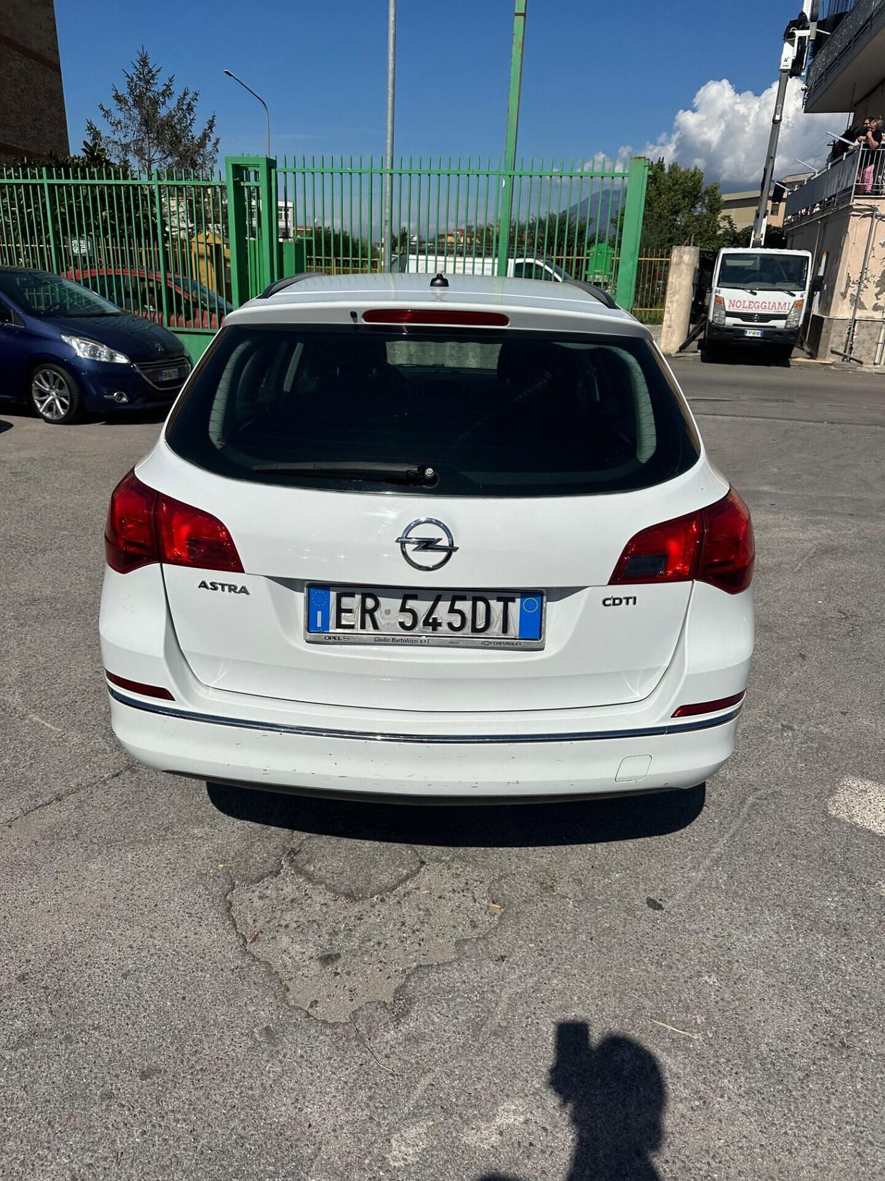 Opel Astra 1.7 CDTI 110CV Sports Tourer Cosmo