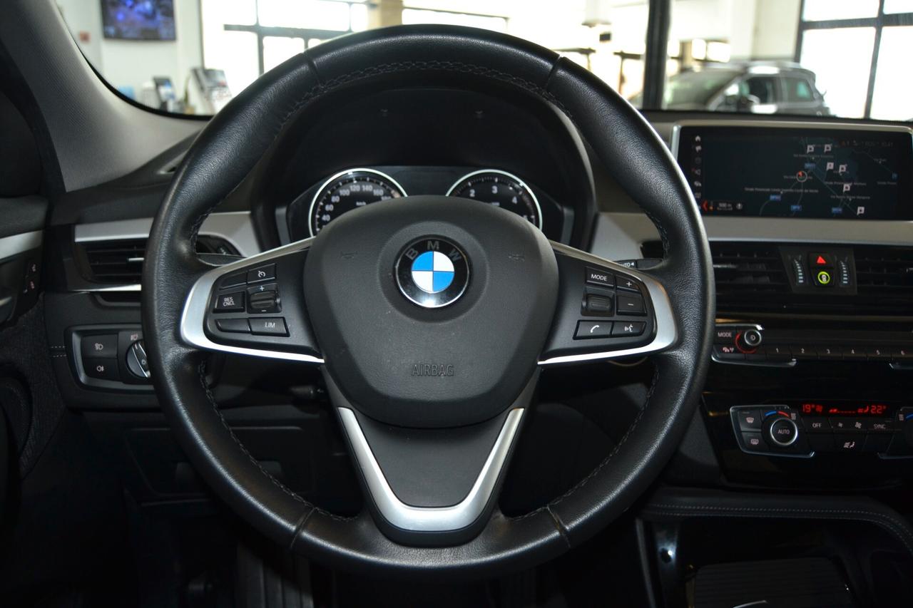 Bmw X2 sDrive16D Advantage TETTO/Navi/C.Auto