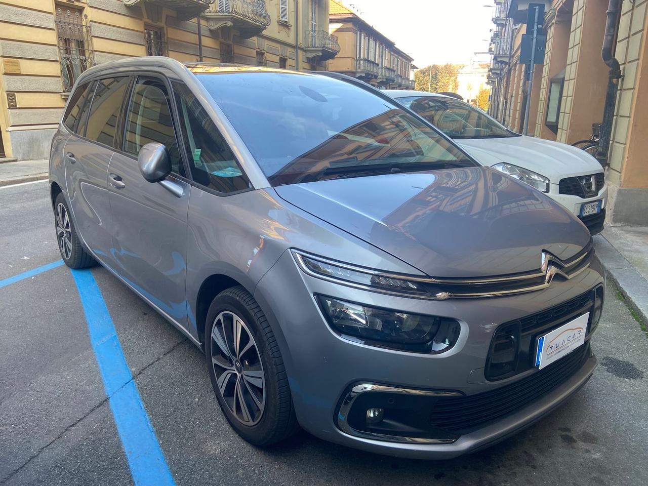 Citroen Spacetourer Shine 1.6 Blue HDi 120